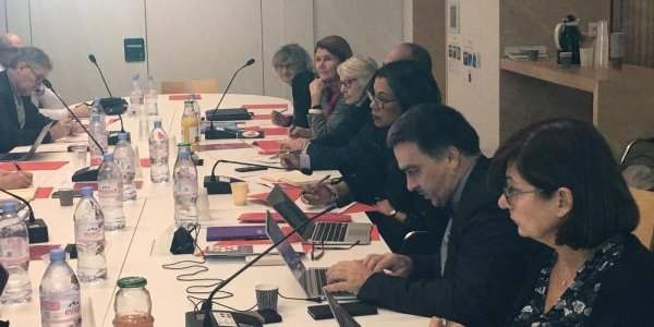 Vote du plan d'urgence aux familles et aux établissements du réseau